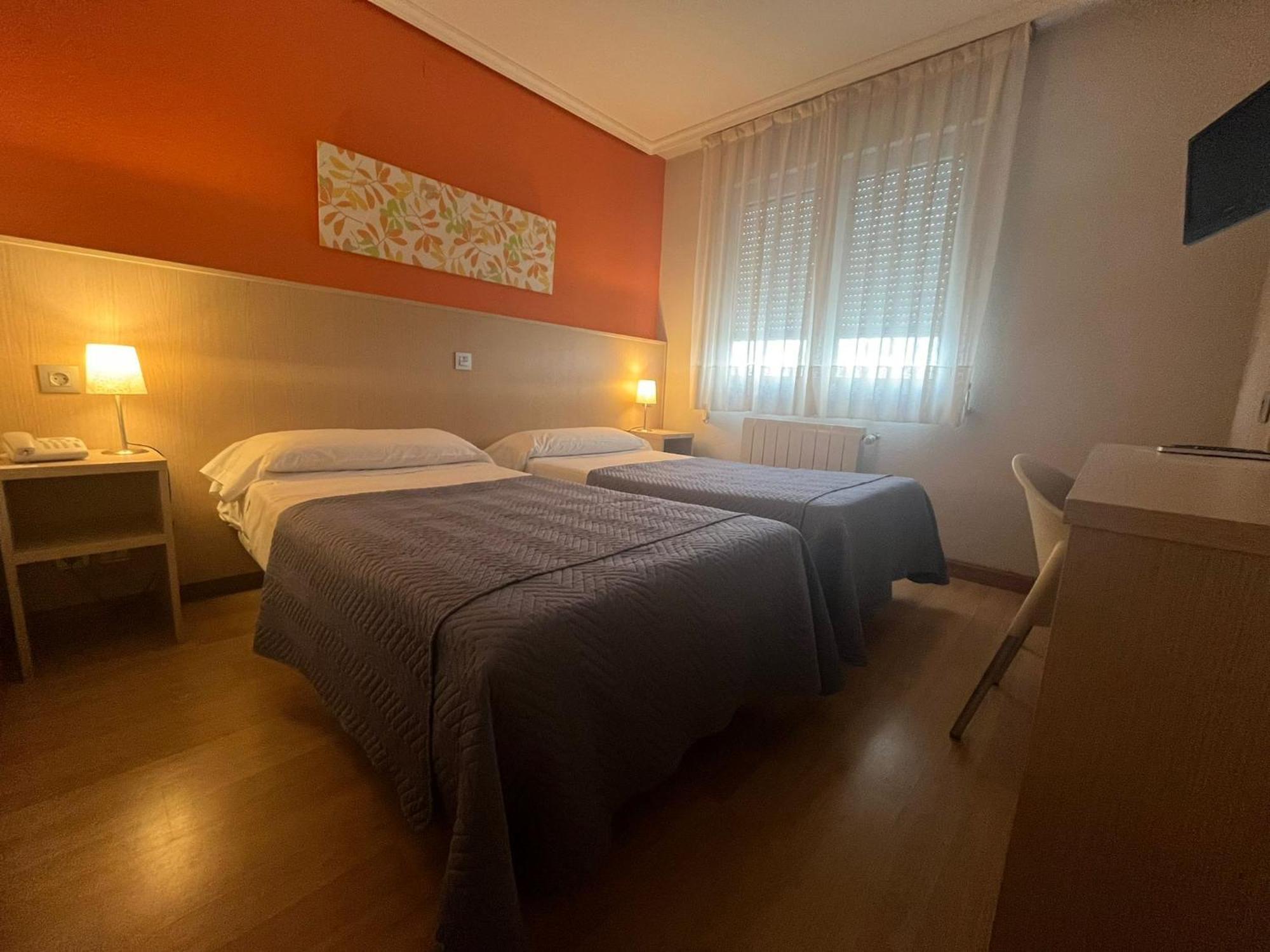 Hotel La Basilica Venta de Baños エクステリア 写真