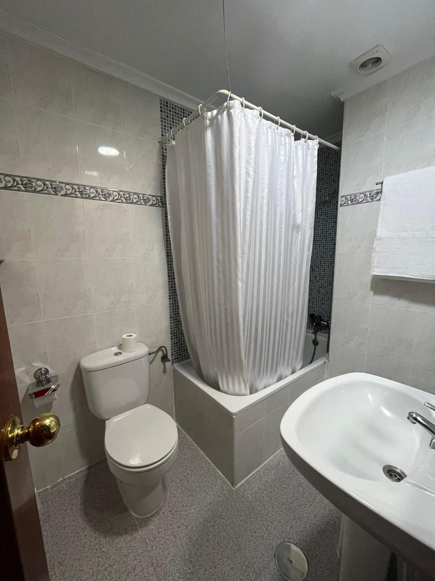 Hotel La Basilica Venta de Baños エクステリア 写真